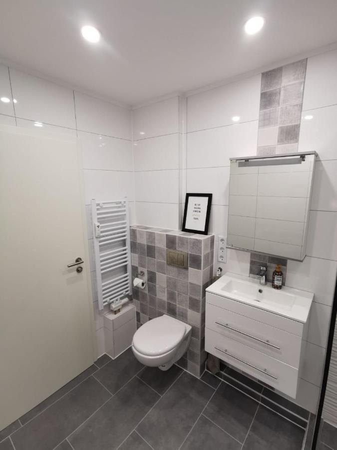 Frisch Sanierte Ferienwohnung 2 Min Vom Suedstrand - Balkon - Pay Tv Wilhelmshaven Exteriér fotografie